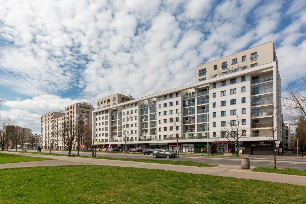 Metro Mlociny Apartments By Renters Prestige Warsaw Exterior photo